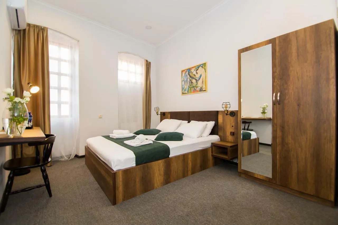 Anbani Hotel City Center Tbilisi 3*,  Georgia